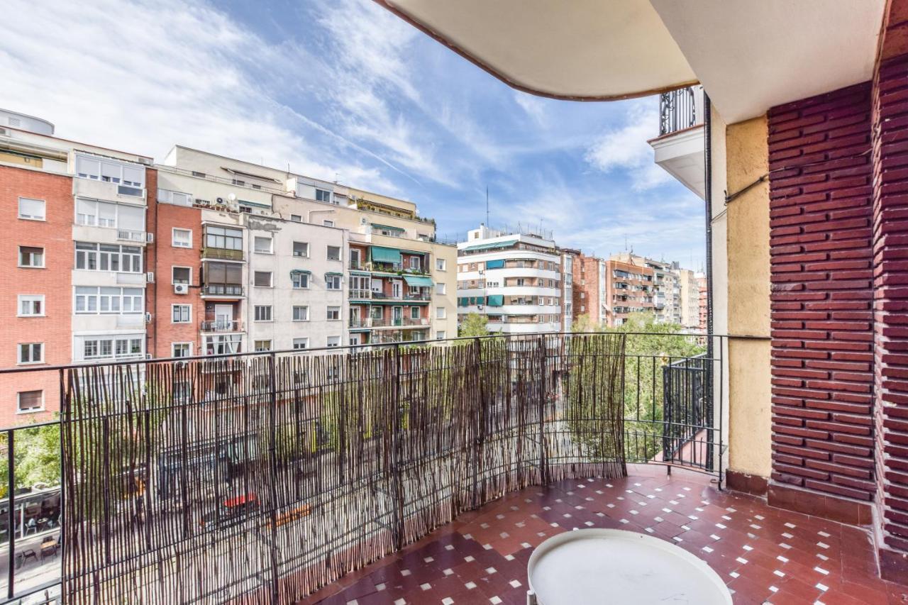 Retiro VIII Lägenhet Madrid Exteriör bild